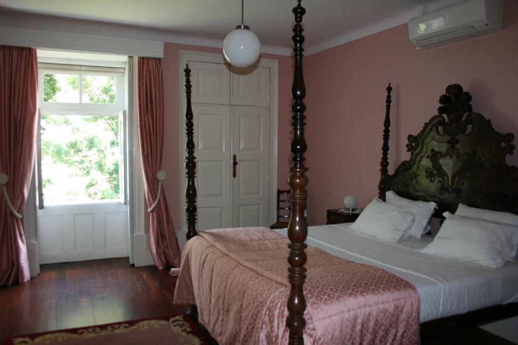 Quinta Da Ermida - Turismo De Habitacao Bed & Breakfast Baiao Room photo